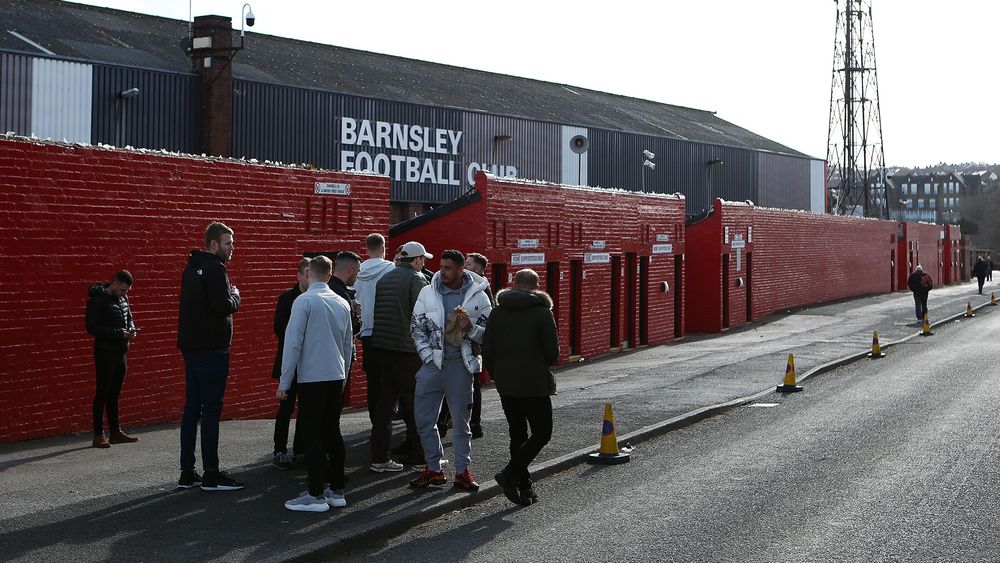 Reading FC Tickets on sale today for visit to Barnsley