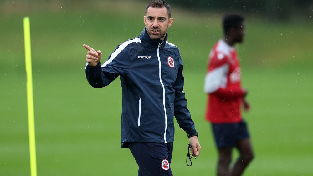 Reading FC Gallery Gaffer from Spain, training in the rain!