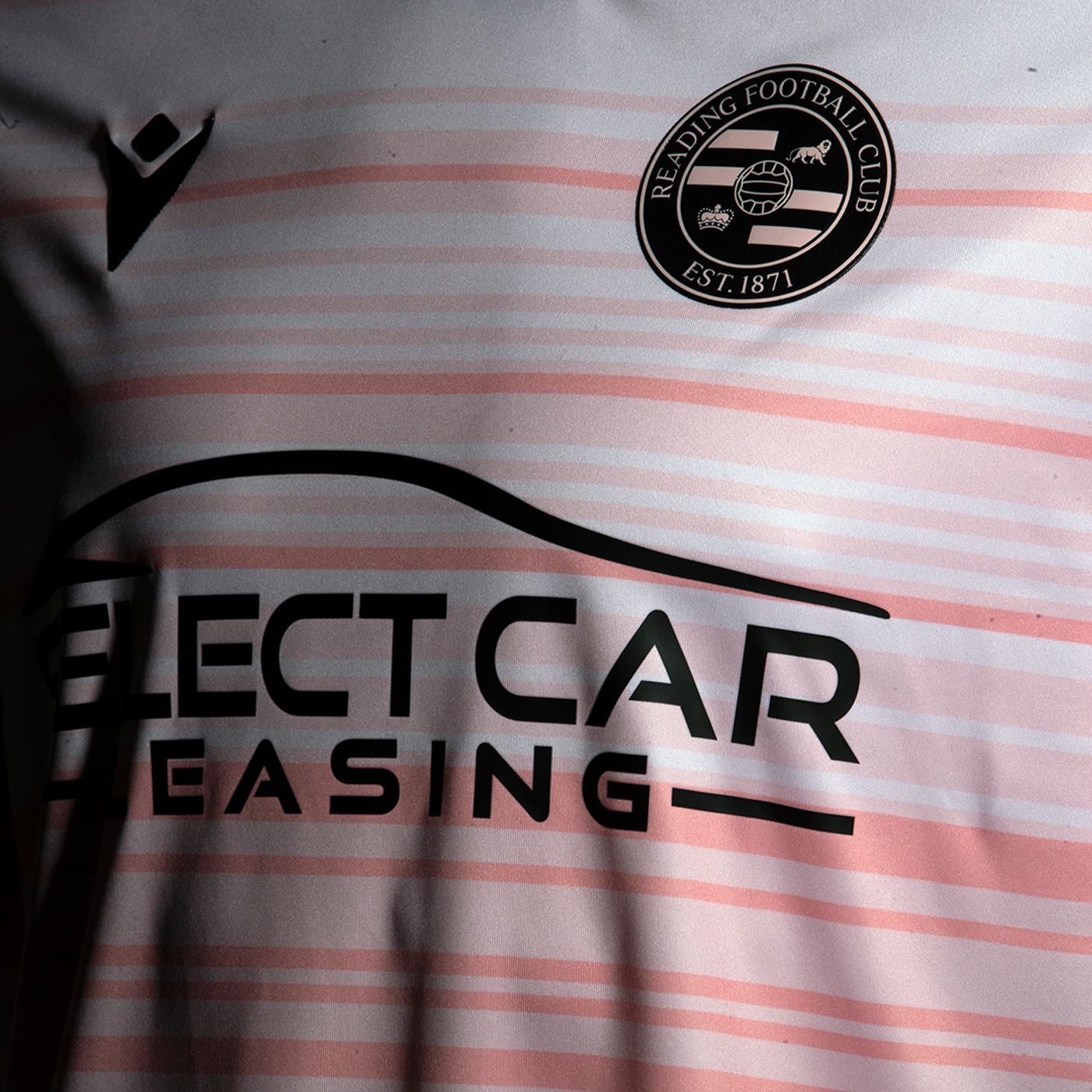 New Reading FC kits revealed - Berkshire Live